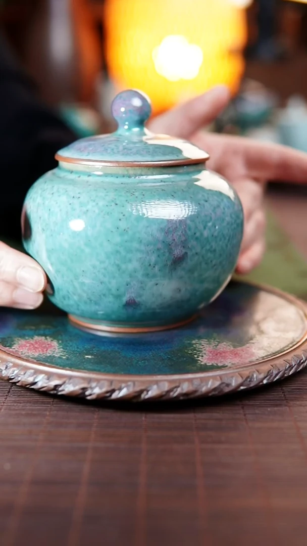 415茶叶罐 绿 钧瓷