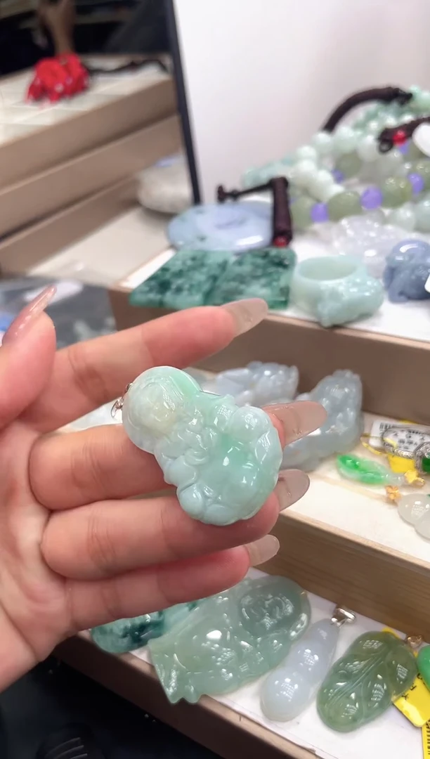 颈饰未镶嵌翡翠114多样性发货