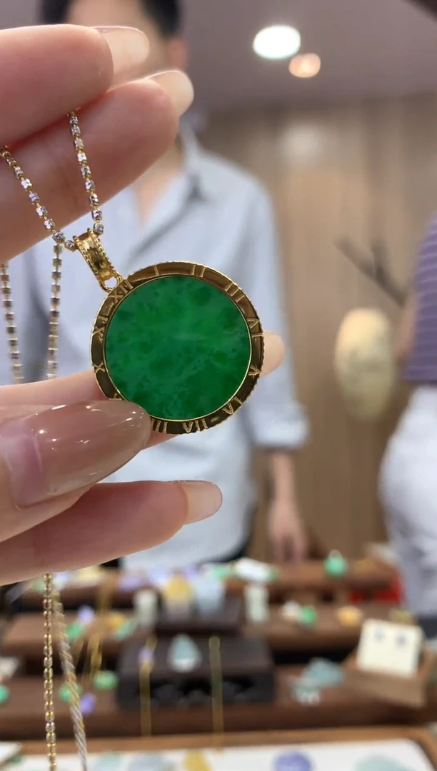 翡翠未镶嵌吊坠(不含链)圆牌