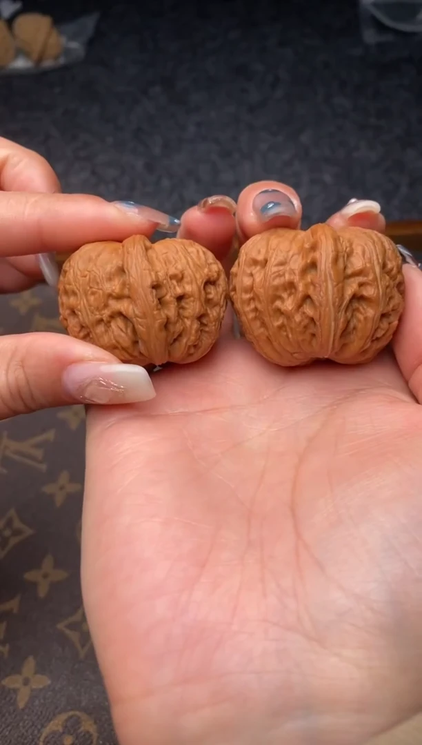 把件文玩核桃B348号41尺元宝