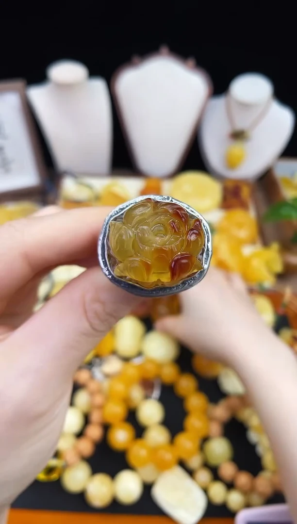 琥珀未镶嵌珠宝奇石柒月