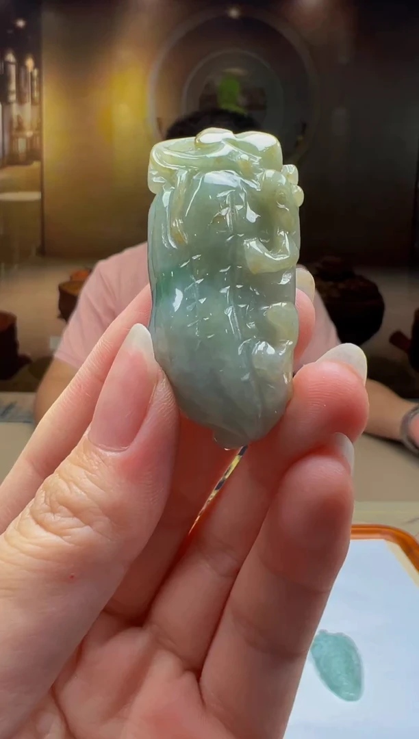 翡翠未镶嵌颈饰RB2025-6-18-3