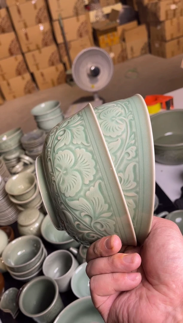 【闪购商品】瓷瑕疵7英寸宫廷牡丹碗2只