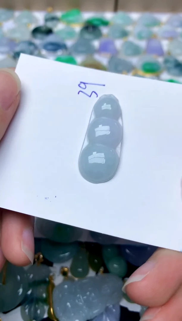 【闪购商品】翡翠颈饰未镶嵌39天然A货翡翠