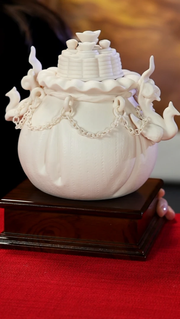 摆件陶x****g陈明良白瓷作品