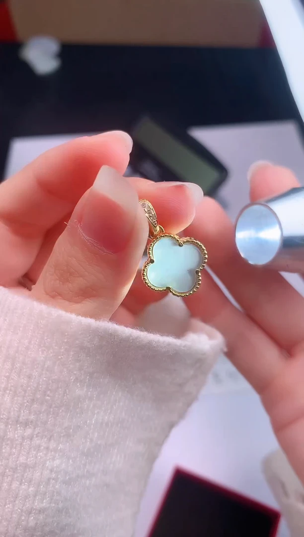 颈饰未镶嵌翡翠0芹0翡翠珠宝744