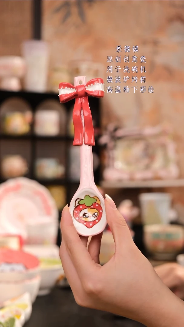 摆件景德镇手工手绘设计师款