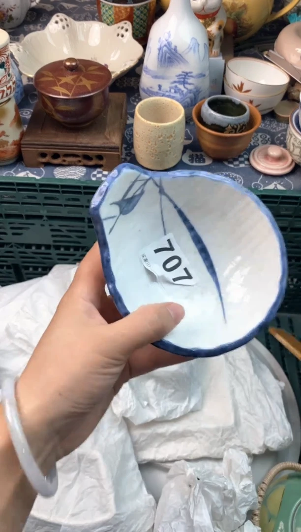 瓷片L**?11111111111111