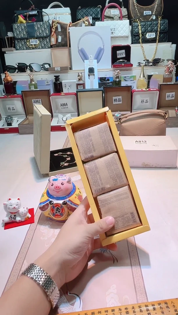 瓷片瓷器 库房到期 全部地板价@@1