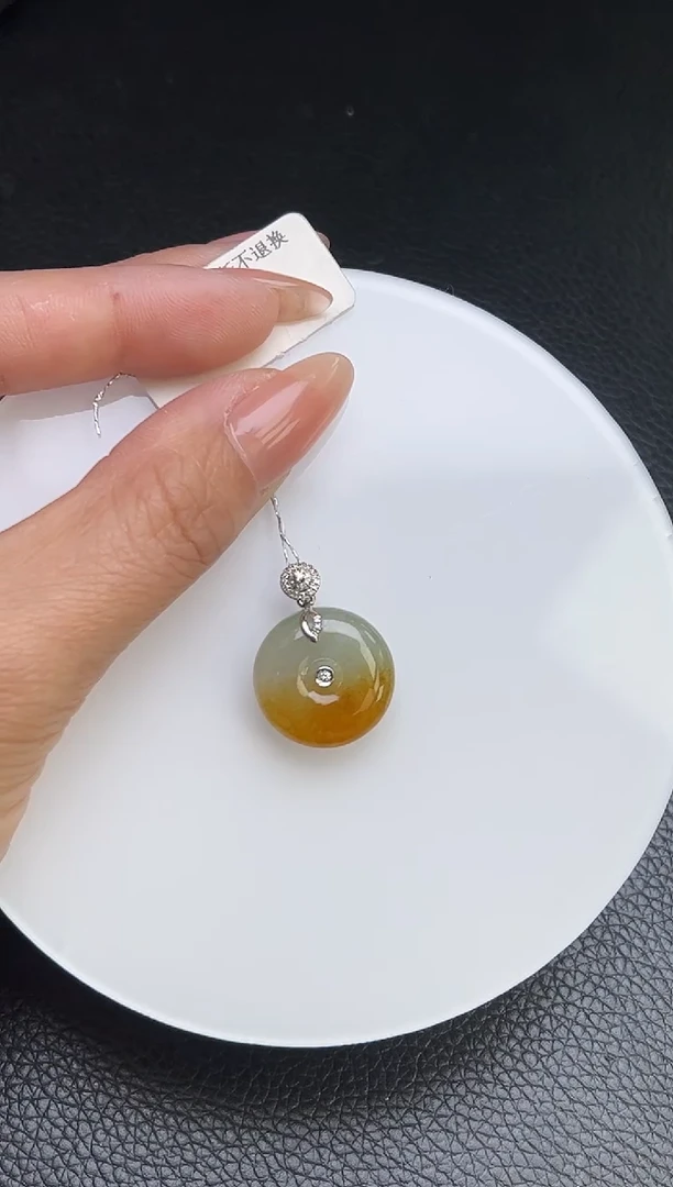 【闪购商品】翡翠颈饰18K金镶嵌YM390-2 平安扣