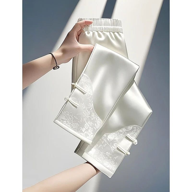 2025夏季新中式国风白色提花缎面阔腿裤女垂坠感盘扣窄版直筒长裤