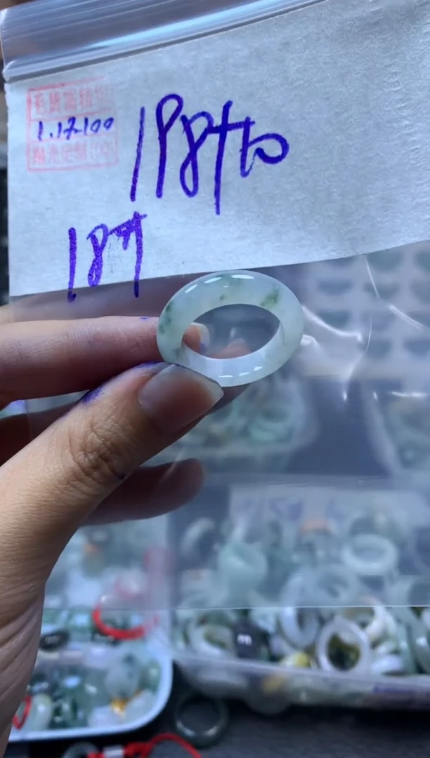 【闪购商品】定制翡翠未镶嵌翡翠208元18#毛货需精细抛光100