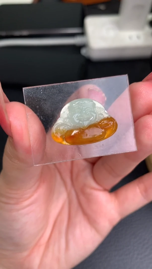 未镶嵌定制翡翠佛公