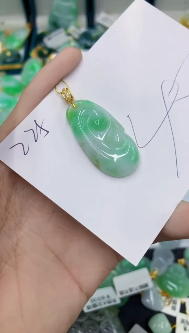 翡翠未镶嵌颈饰11111
