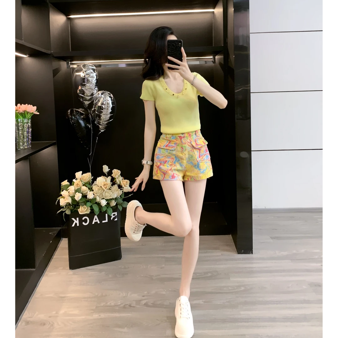 韩系ins洋气时尚套装女夏季纯欲减龄显瘦修身针织衫泼墨牛仔短裤