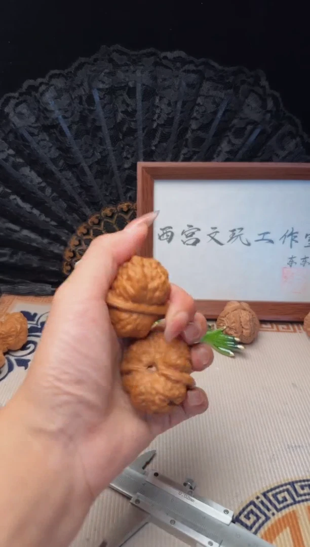 把件文玩核桃小***笔文玩核桃36