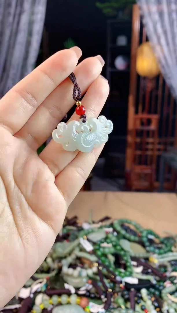 【闪购商品】和田玉挂件未镶嵌多样性发货拍一发一