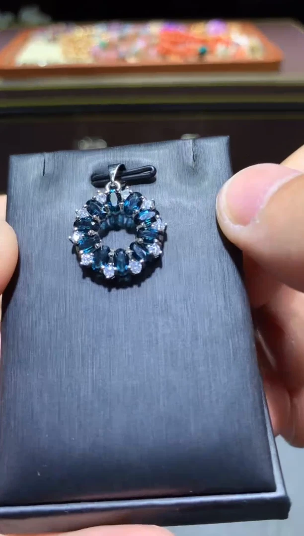 【闪购商品】托帕石颈饰未镶嵌H95