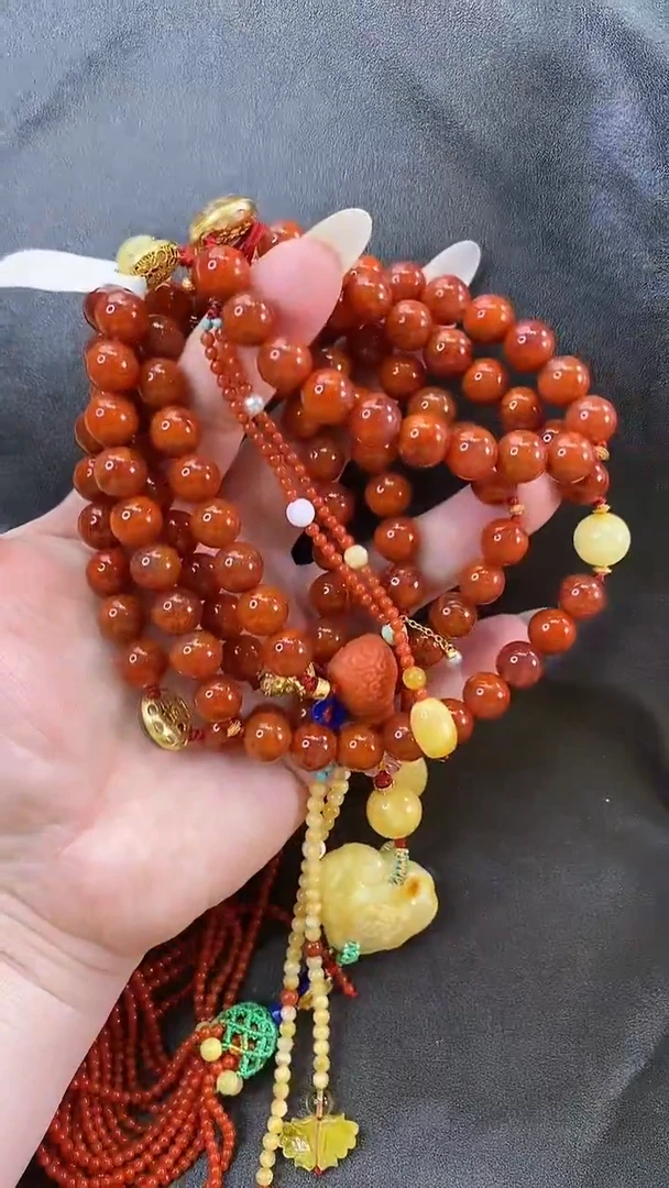 颈饰未镶嵌南红玛瑙项链