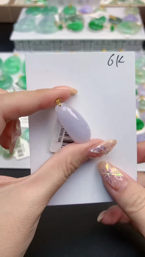 颈饰18K金镶嵌翡翠天然缅甸A货翡翠