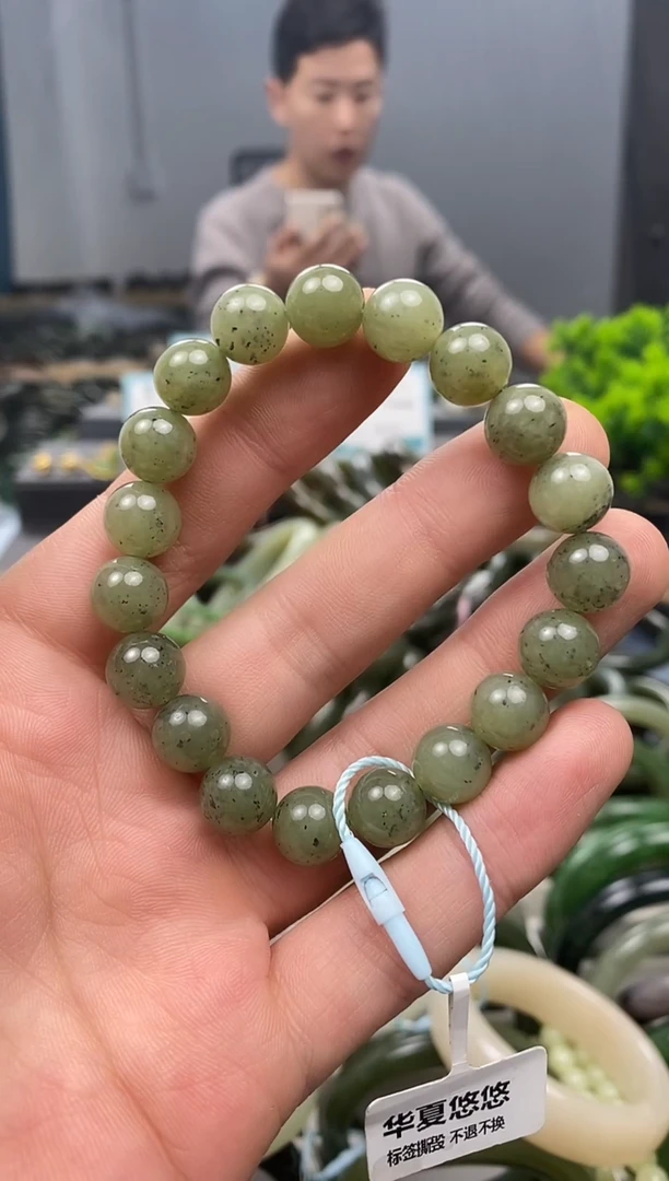 未镶嵌手镯和田玉10mm