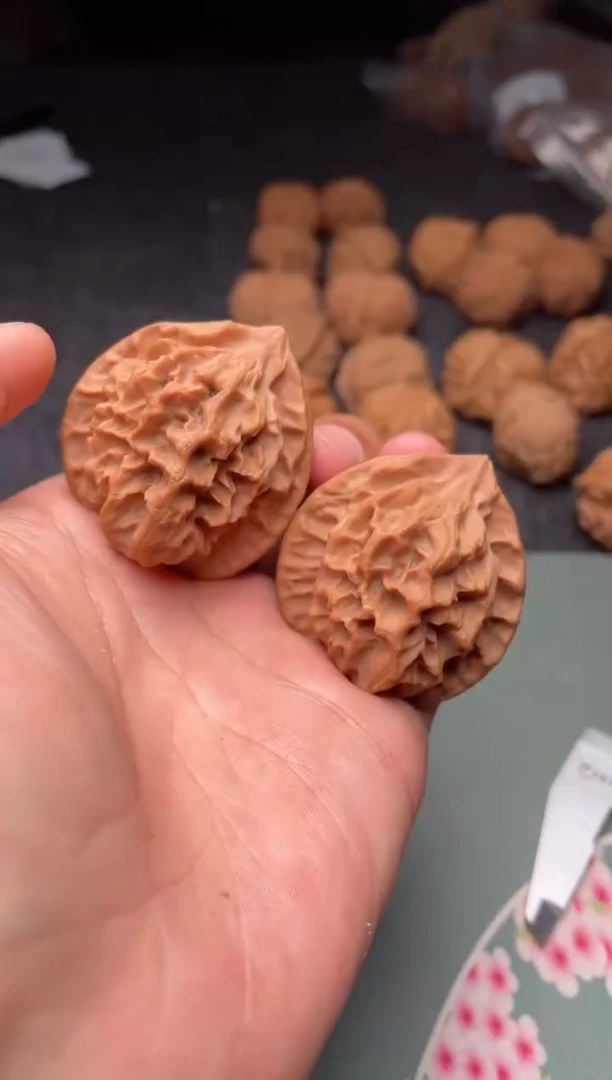 把件文玩核桃a232  龙鳞 41尺