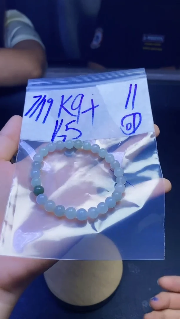 定制翡翠未镶嵌天然缅甸a货翡翠拍一发一