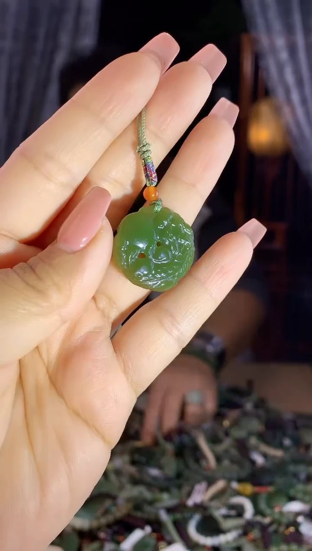 【闪购商品】和田玉挂件未镶嵌多样性发货拍一发一