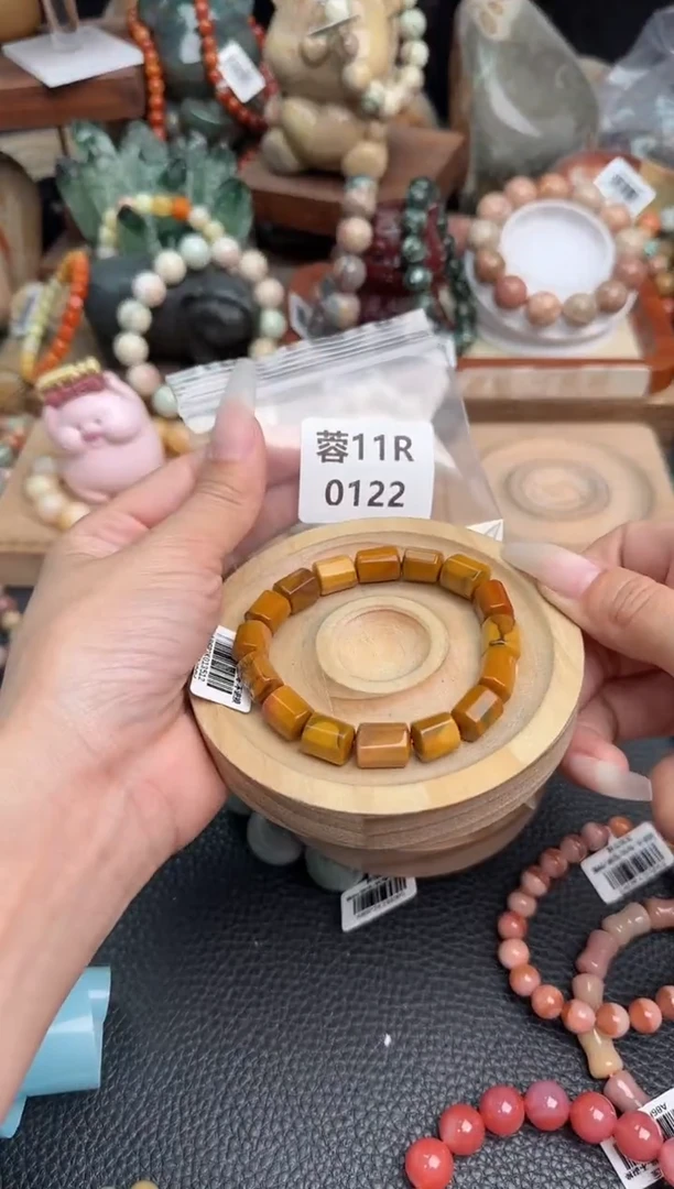 石英质玉未镶嵌手链11R0122