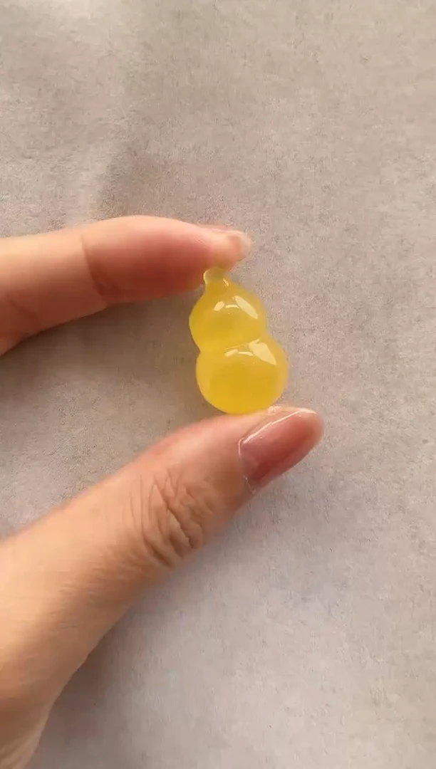 【闪购商品】琥珀裸石未镶嵌10203151-吊坠