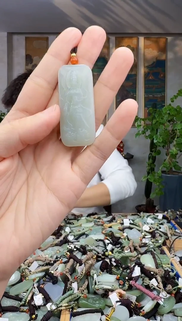 未镶嵌和田玉挂件拍一发一