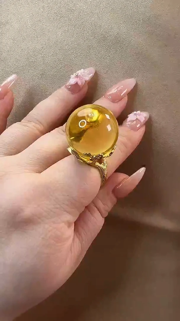 琥珀未镶嵌戒指戒指