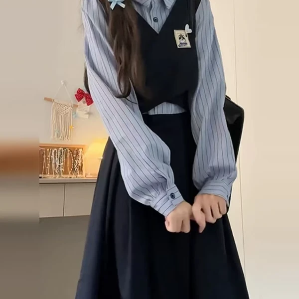 【无运费险】春季新款大码女装学院风条纹拼接假两件上衣半身裙套装