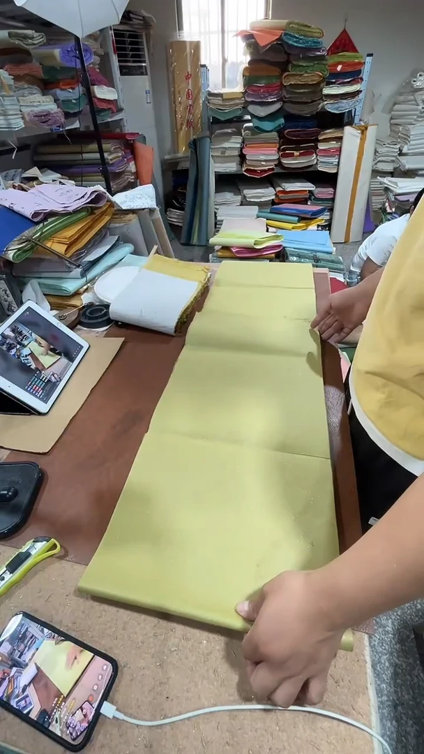 32*180茶色光板真银25张