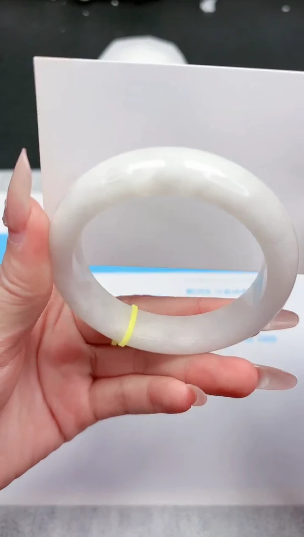 【闪购商品】和田玉手镯未镶嵌943-55.3