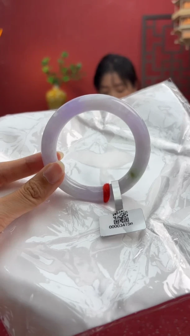 未镶嵌手镯（圆镯）翡翠翡翠手镯