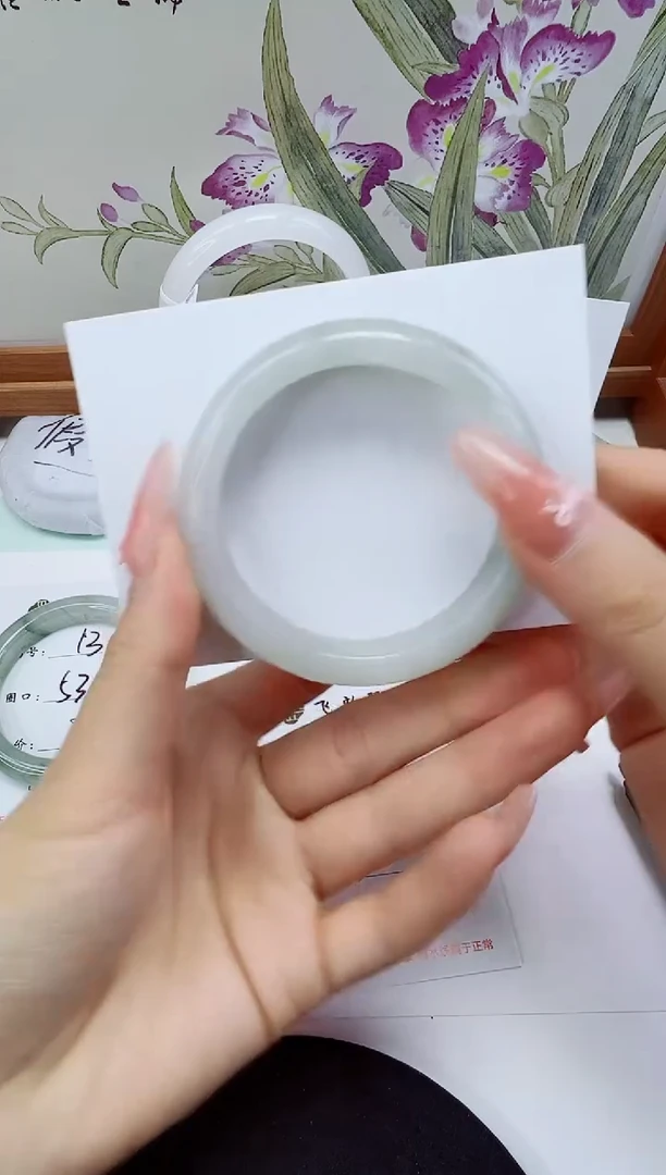 未镶嵌手镯石英质玉14-52/53