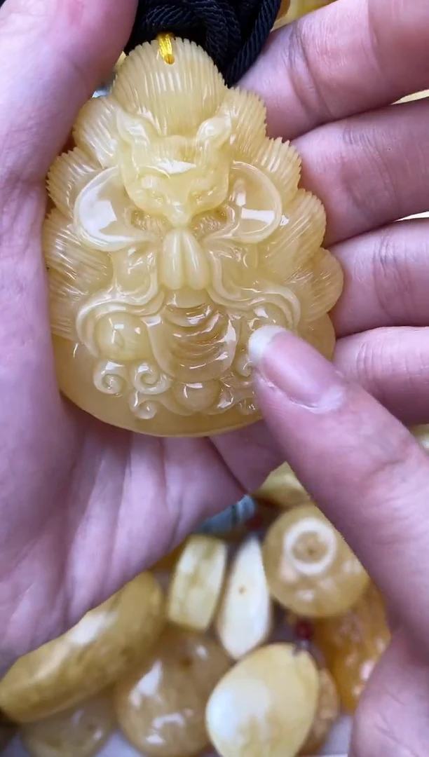裸石琥珀未镶嵌天然琥珀蜜蜡