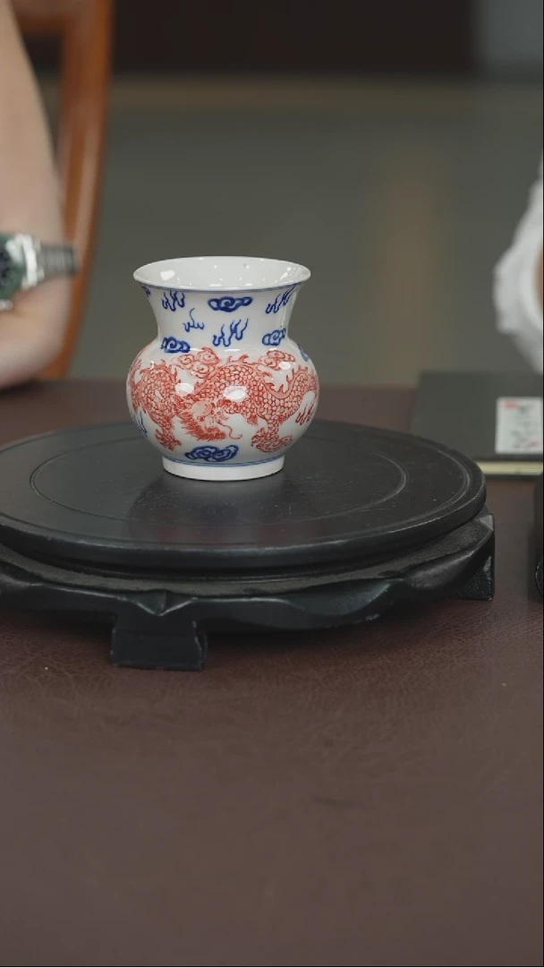 瓷片景德镇陶瓷渣斗瓶