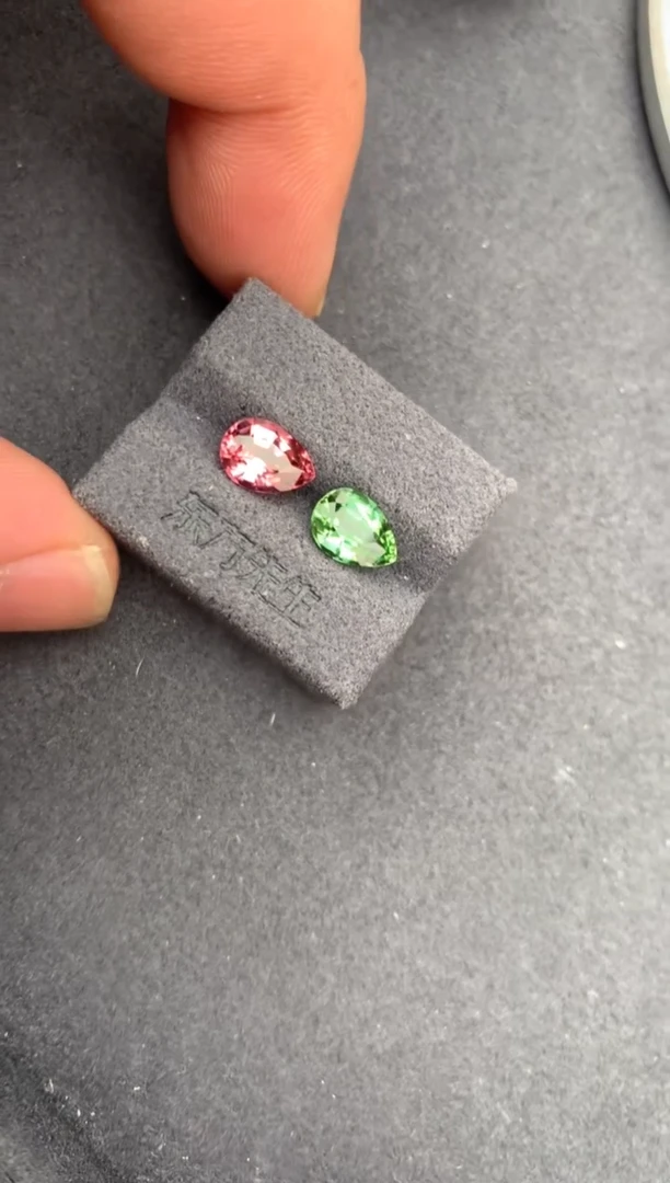 未镶嵌珠宝半成品碧玺2.5ct撞色碧玺 定制  AH