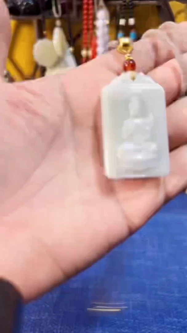 和田玉未镶嵌挂件和田 米达观音（飞铃文玩）