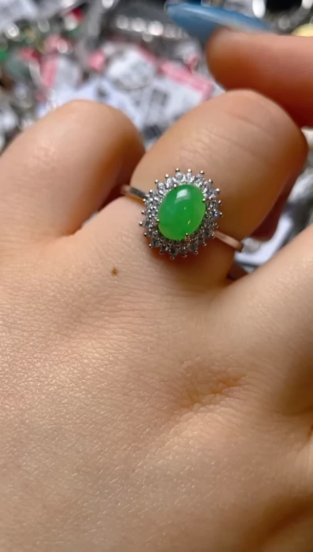 银S925镶嵌戒指翡翠百内无证书