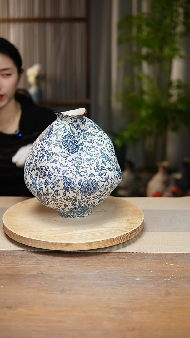 【闪购商品】陶瓷  花器青花瓷缠枝莲大肚