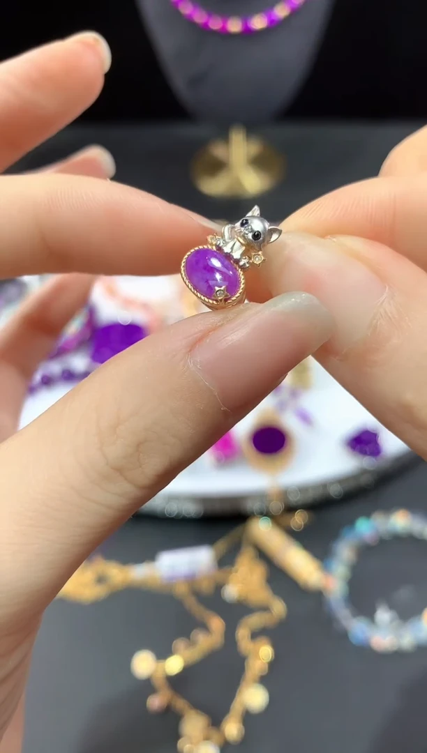 18K金镶嵌苏纪石（舒俱来）.饰品