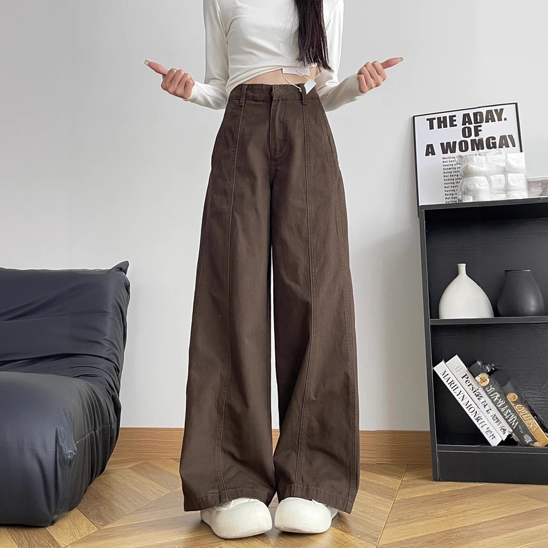 美拉德咖色工装牛仔裤女2025秋冬新款垂感显瘦大码直筒弯刀长裤子