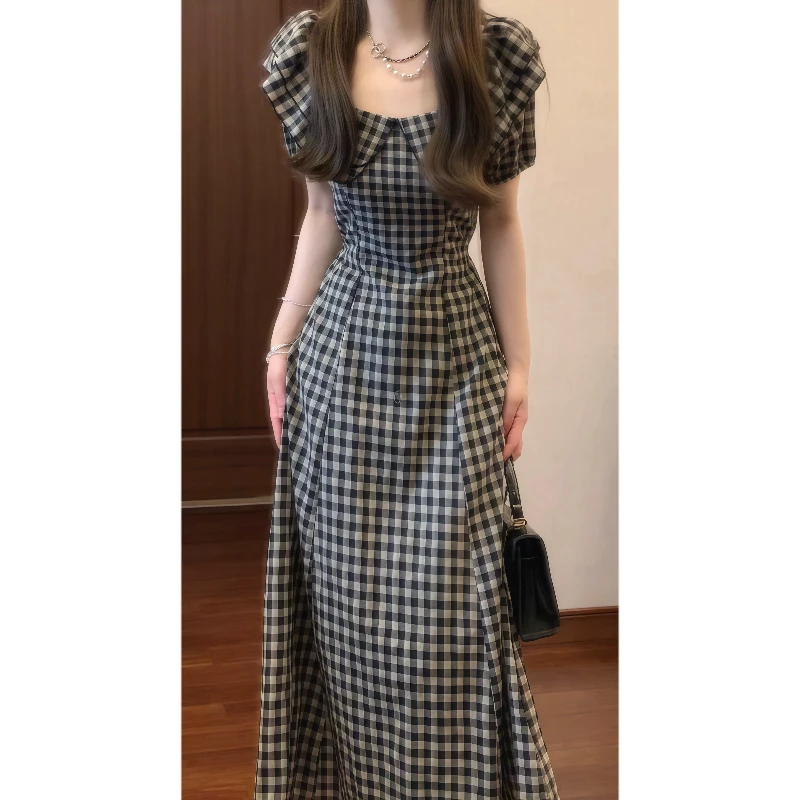法式别致高级设计感黑白撞色格子方领连衣裙收腰气质长裙9589