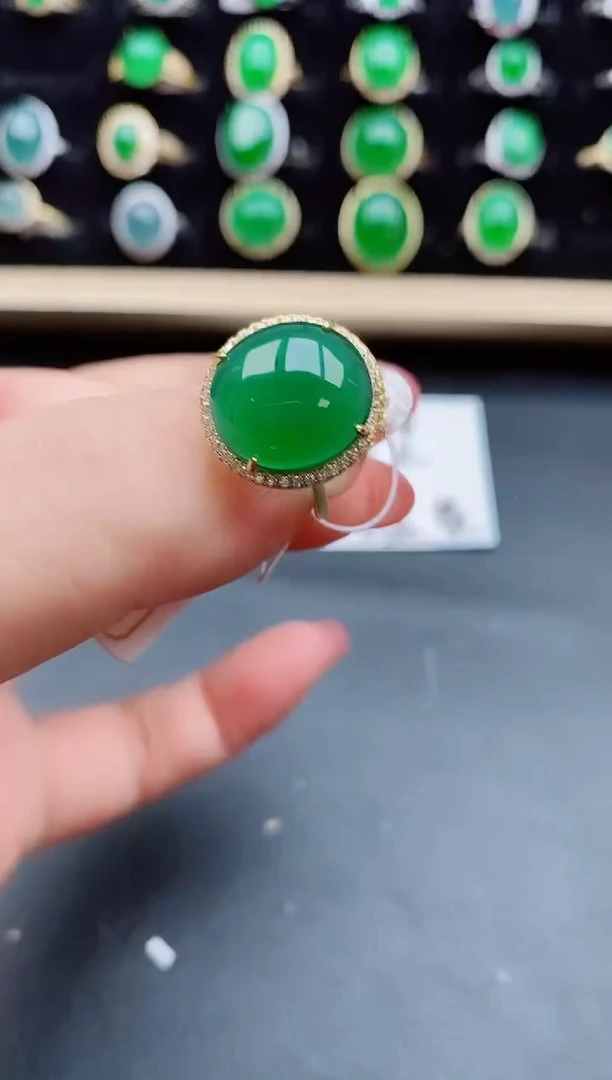 【闪购商品】翡翠戒指银S925镶嵌65656