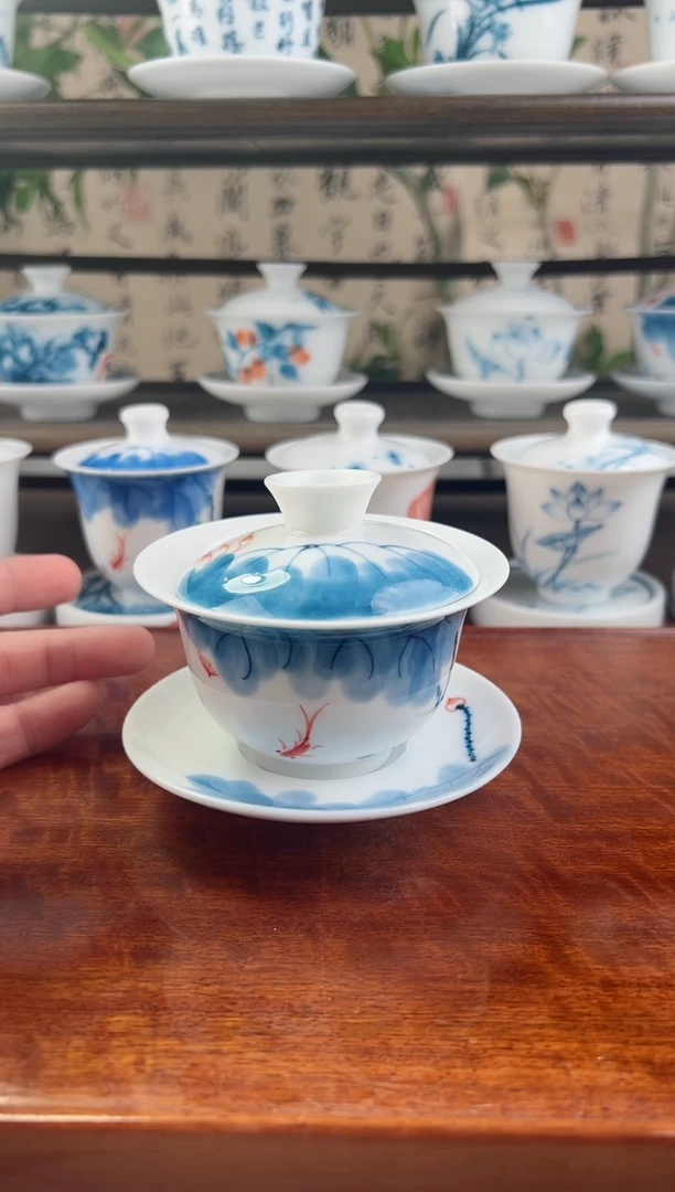 微瑕线条莲130ml三才盖碗