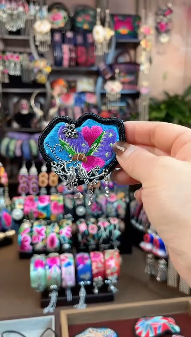 织绣 民族风手工非遗老绣饰品366胸针