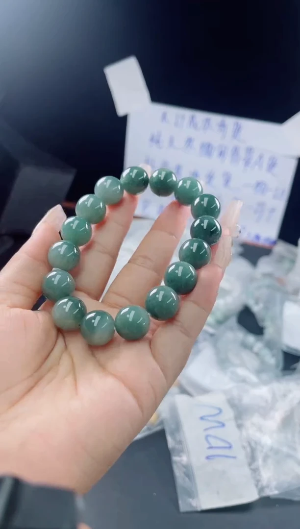 未镶嵌定制翡翠珠串